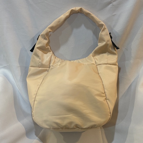 PrettyLittleThing Cream Backpack - Picture 2 of 5